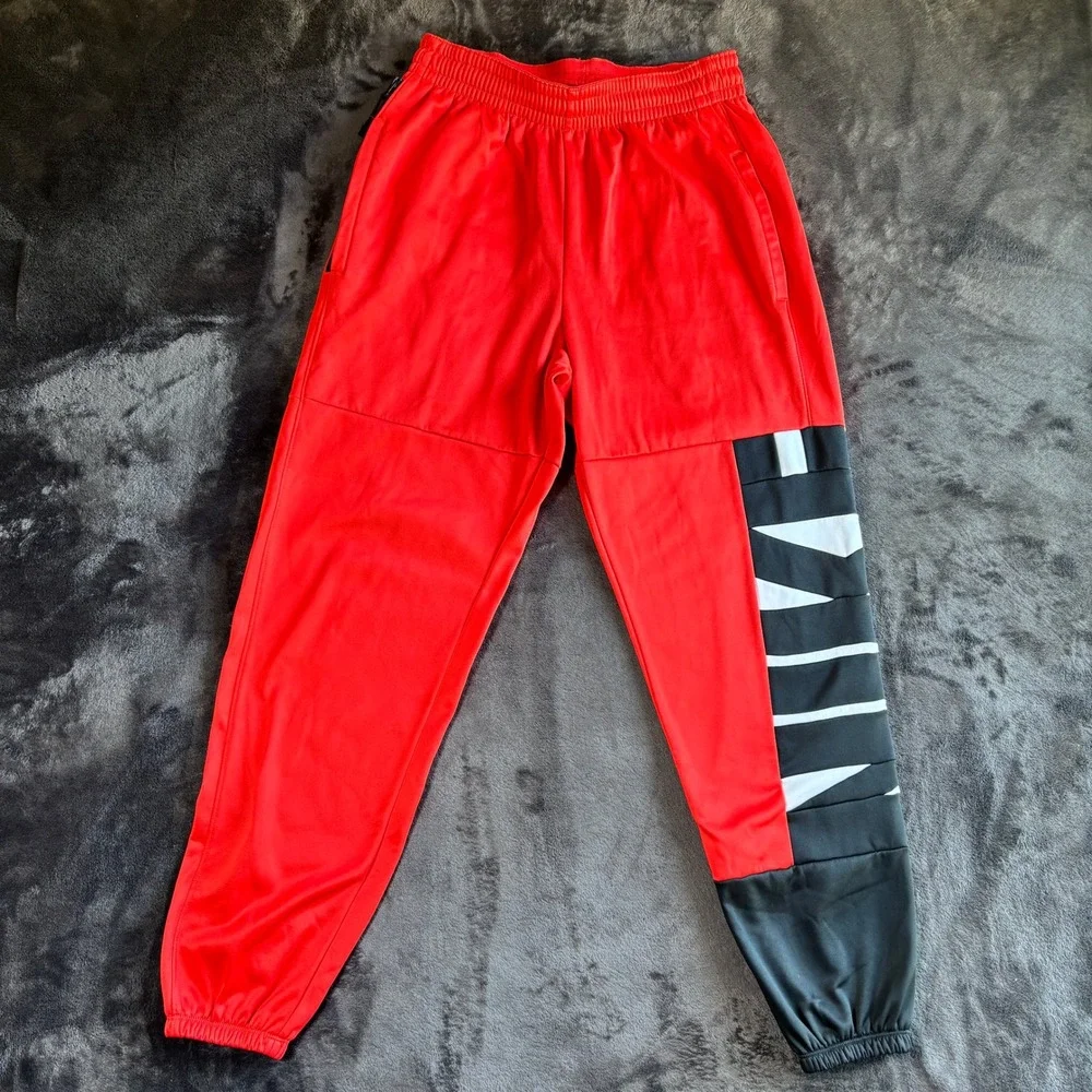 Nike Mens Polyester Therma-FIT Joggers Athletic Streetwear M Red Black